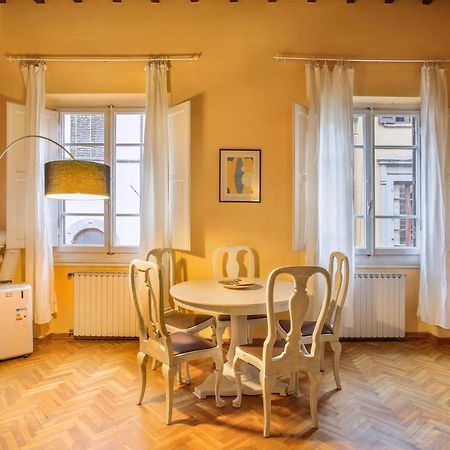“Gem In Luxurious Street” Wi-Fi Apartment Florence Luaran gambar