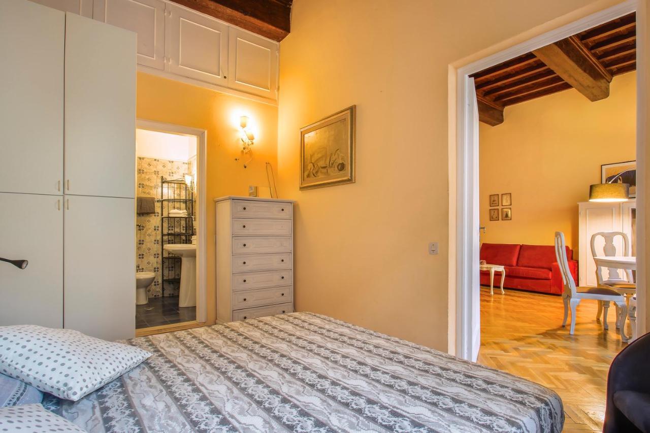 “Gem In Luxurious Street” Wi-Fi Apartment Florence Luaran gambar